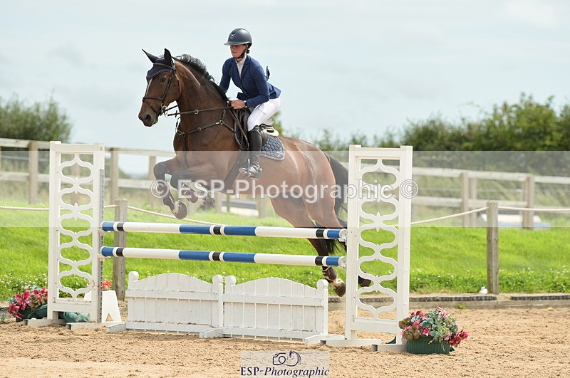 230813A-132810-13251 - Cls 49 Chard Eq 5yr Old Championship