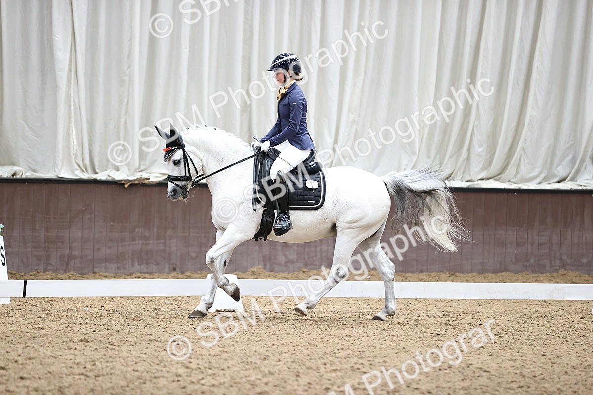 SBM_002333 - Novice 4 - 13.38-14.30