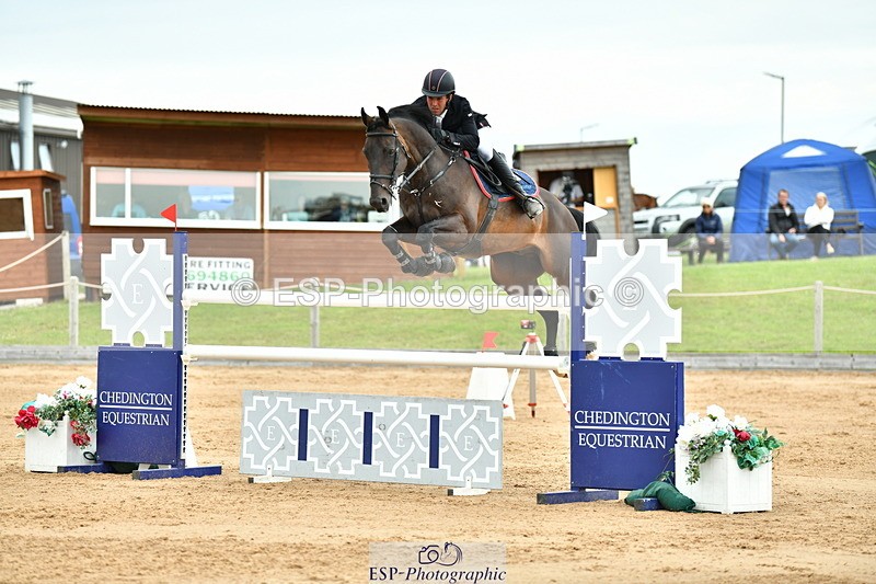 230720A-152108-03818 - Cls 9, 2 Star Big 1.40m Start to break