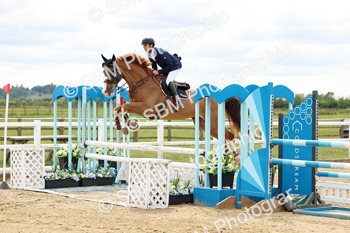 SBM_006177 - Class 19 - Senior Newcomers - 1.10m