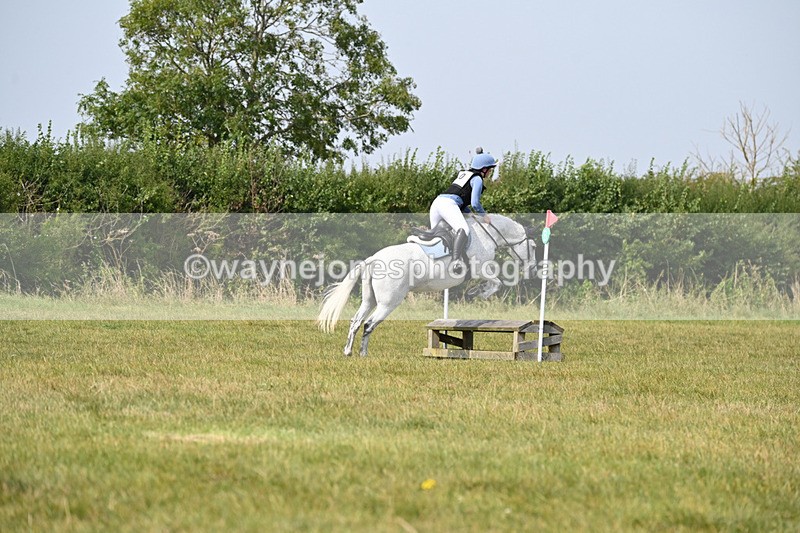 WJ6_2143 - 60cm XC Time 13:54 to 14:20