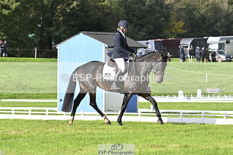 251023A-145604-04443 - E-383-Amy.Harris