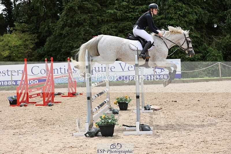 240711-125950-27437 - Cls 122 1.10m Amateur Quali