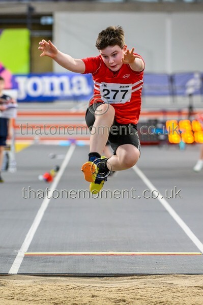 Age26SUN-927848 - Track Male Set Two