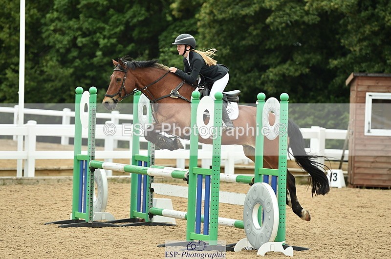 230611A-103046-04665 - Cls 32 85cm Amateur Qualifier