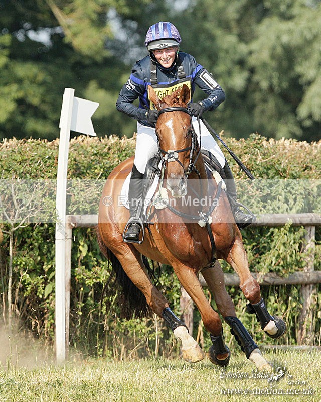 _LEZ6177b - Equestrian