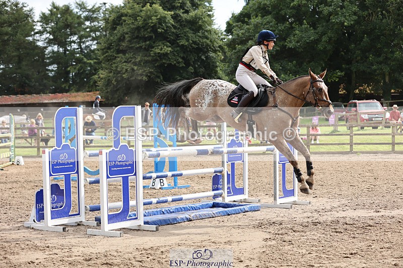 240804-164240-17023 - 718-Captain_Holly_Day-MUSTANG