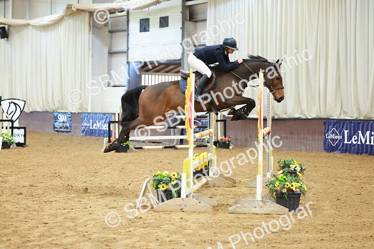 SBM_007200 - Class 19 - Senior Newcomers 1.10m