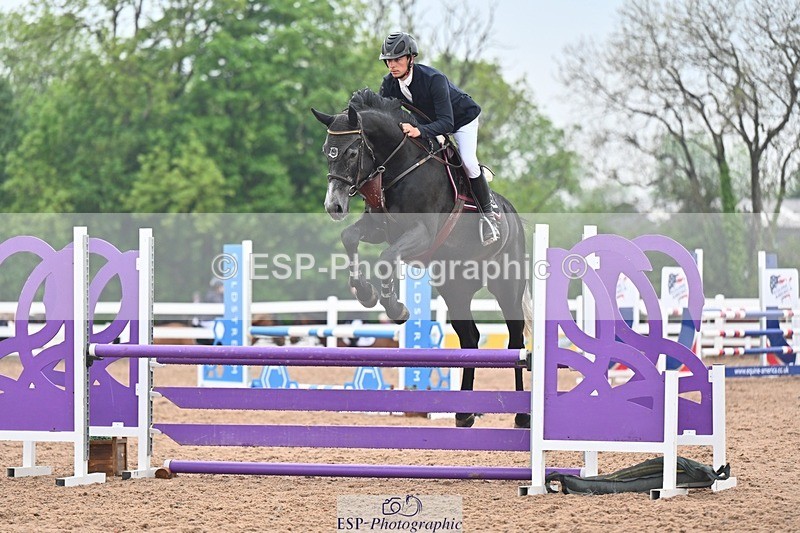 260508-084144-04219 - Cls 17 British Novice and 90cm Open