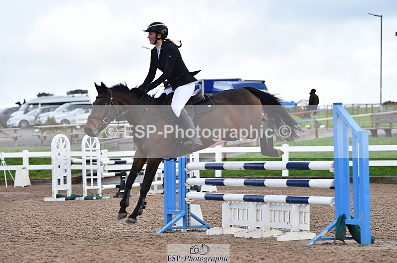 231029A-113422-03076 - Pony Newcomers & 1m Open