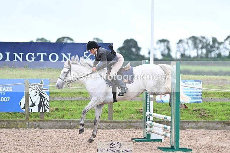 240813-163354-00246 - Classes 3A&B & 4 70cm