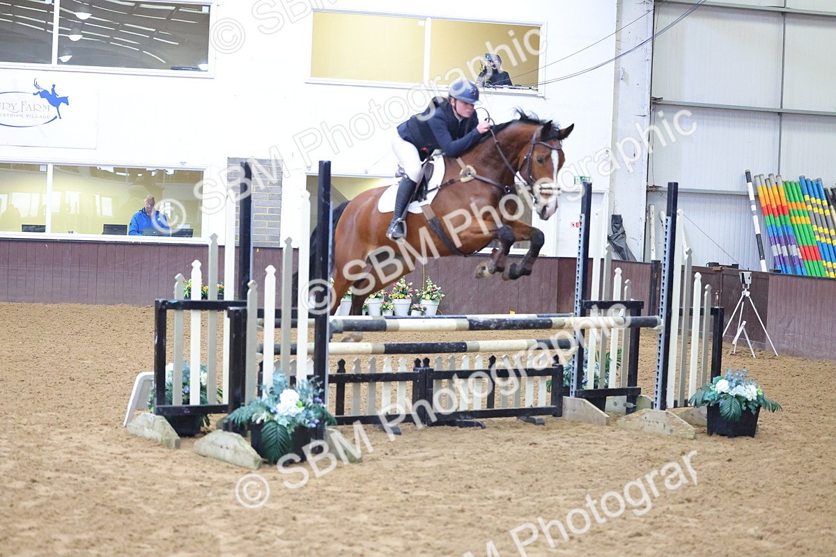 SBM_008320 - Class 21 - Nupafeed Supplements Senior Discovery/ 1m Open - First Round (1.00m)