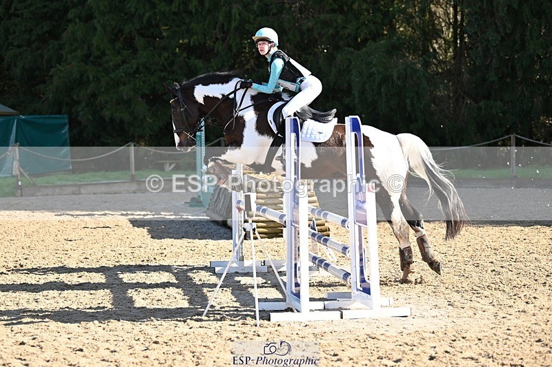 240303-102801-02871 - Cls 2 80-85cm Start to 11.00 CW