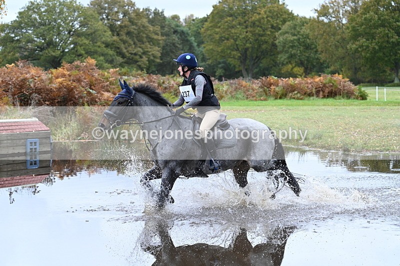 WJ7_3627 - 90cm Cam 2 Water Time 14:09 to 14:30