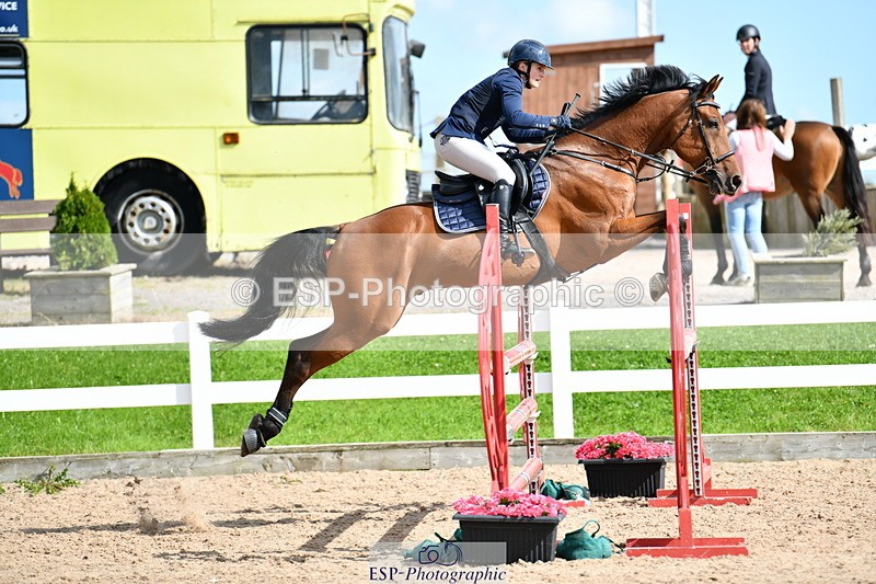 240913A-142832-04727 - Cls 24 1.05m Amateur Qualifier