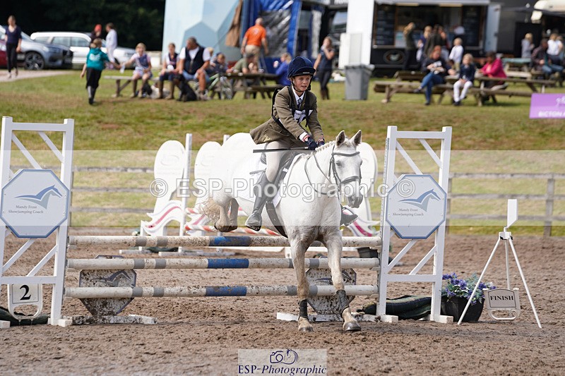 240824X-120832-23854 - 80cm Round 1 12.00 to 13.00