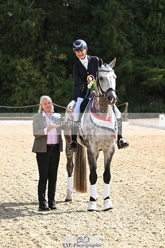 250808A-165928-02173 - Novice GOLD Presentations