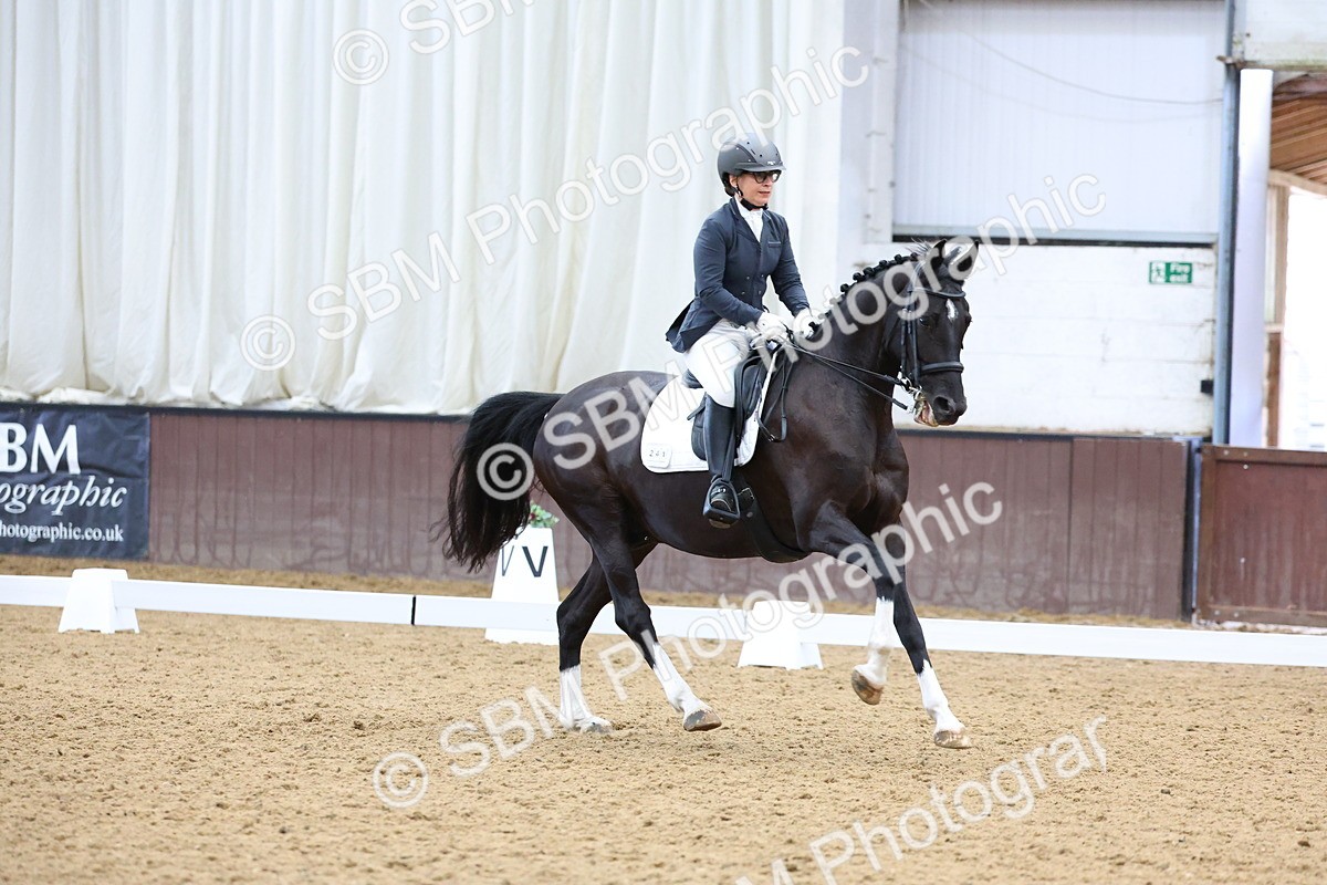 SBM_018215 - Class 19 - Adv Medium FSM - 14.10-15.30