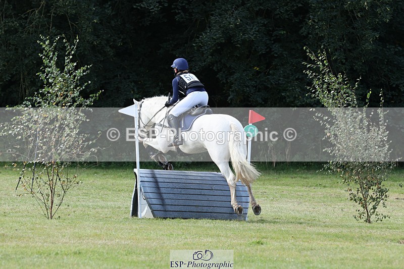 240825X-110031-31712 - 70cm XC 10.00 to 11.00