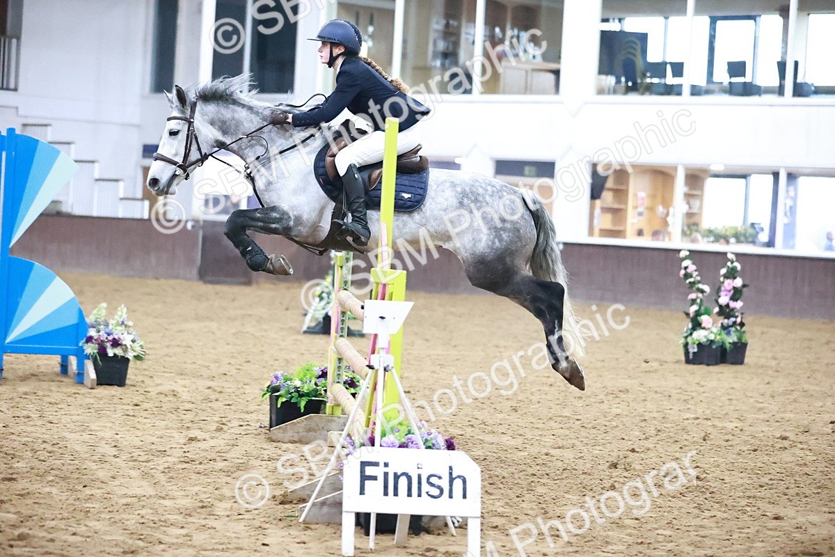 SBM_003139 - Class 13 - Blue Chip Pony Newcomers 1.00m