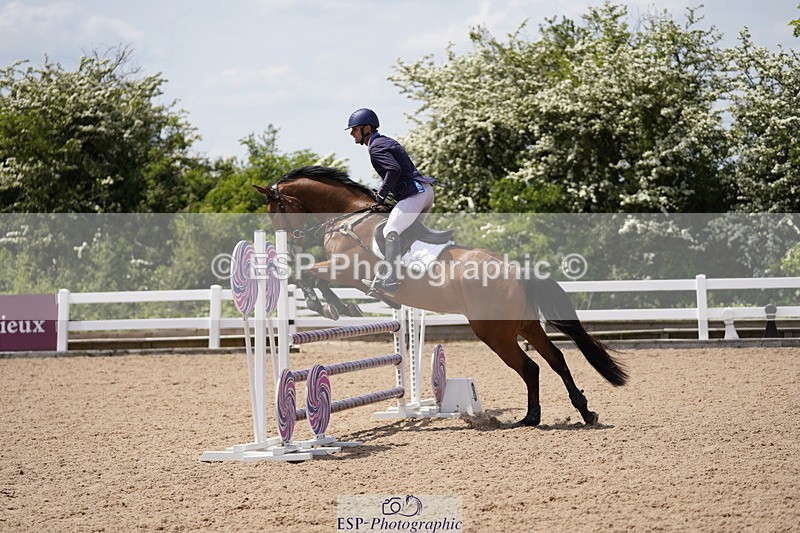 230528A-132144-07315 - Cls 33 95cm Amateur Quali