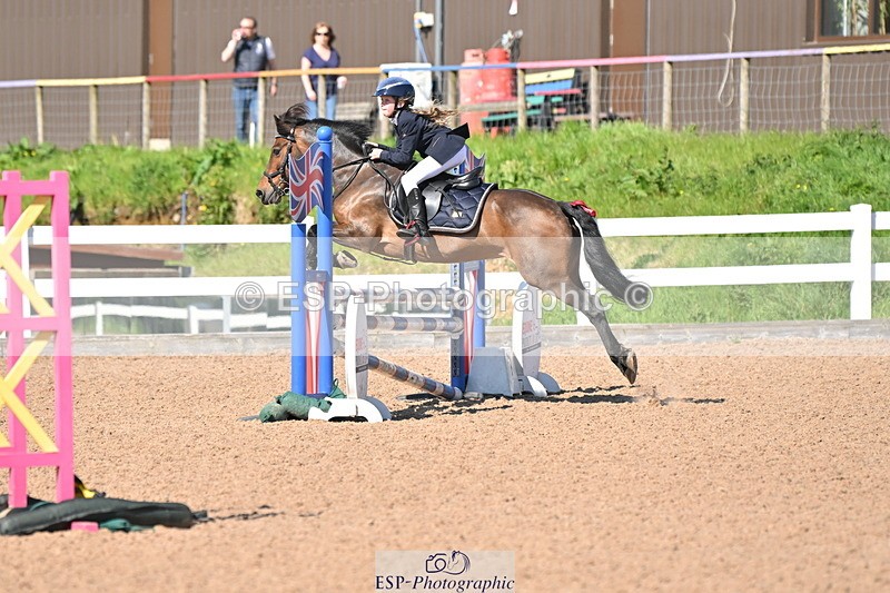 240504A-161227-02745 - Cls 22 & 23 Stepping Stones 128cm & 138cm & Under11's