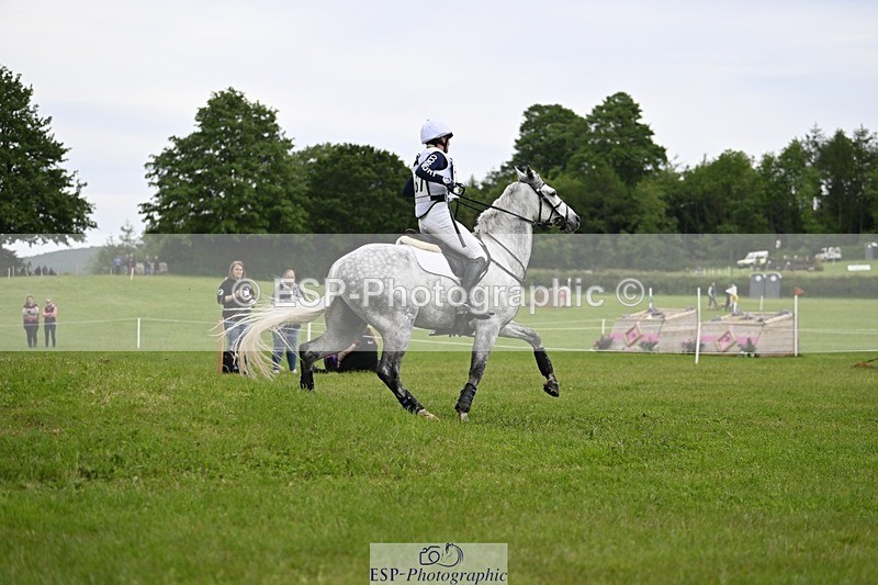 240525-164851-18444 - 267-VAN_KAUNITZ-Jemima_Howden