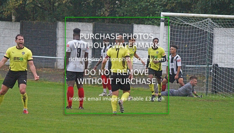 DSC02637 - Kendal Town v Yorkshire Amateurs (9/10/21)
