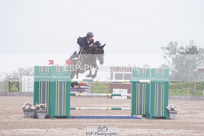 240720A-105002-14174 - Cls 3, 3 Star Small Tour 1.40m