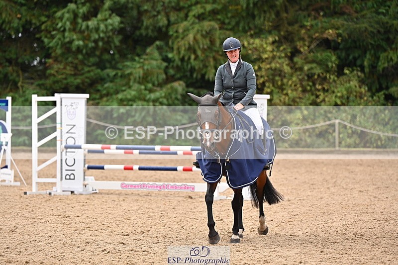 250817A-110910-04013 - Cls 16 Snr British Novice