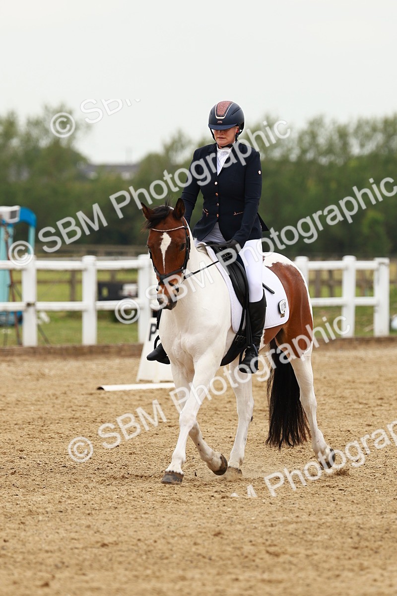 SBM_001058 - Class 6 - Novice 4