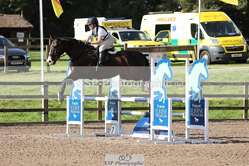 240804-093658-10189 - 403-Alana_Harries-THE_KNIGHT