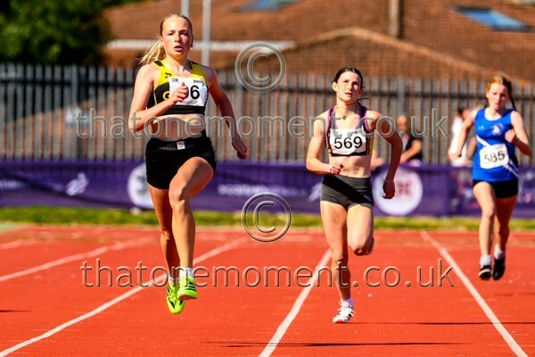 Age25SAT-926787 - Track Female Set Two