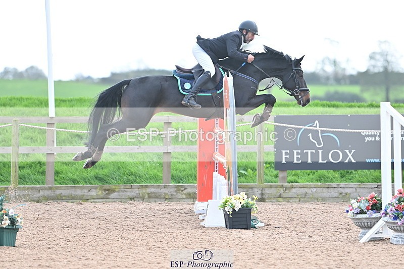 231013A-140442-02568 - Cls 9 Foxhunter & 1.20m Open