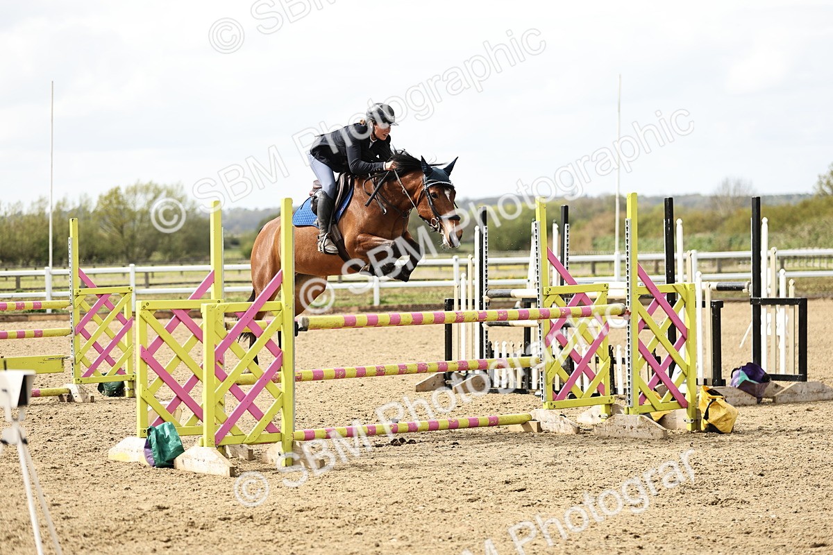 SBM_001310 - Class 4 - Senior Newcomers - 1.10m