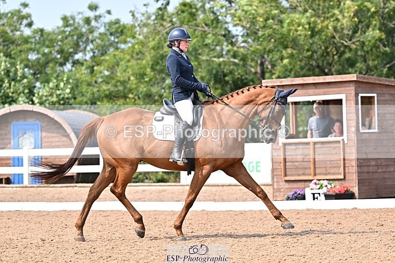 250816-141812-05323 - 142-Emma-Jane.BrownLord.in.Red