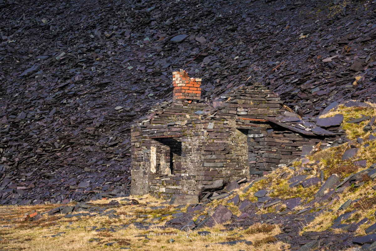Red chimney - Quarry