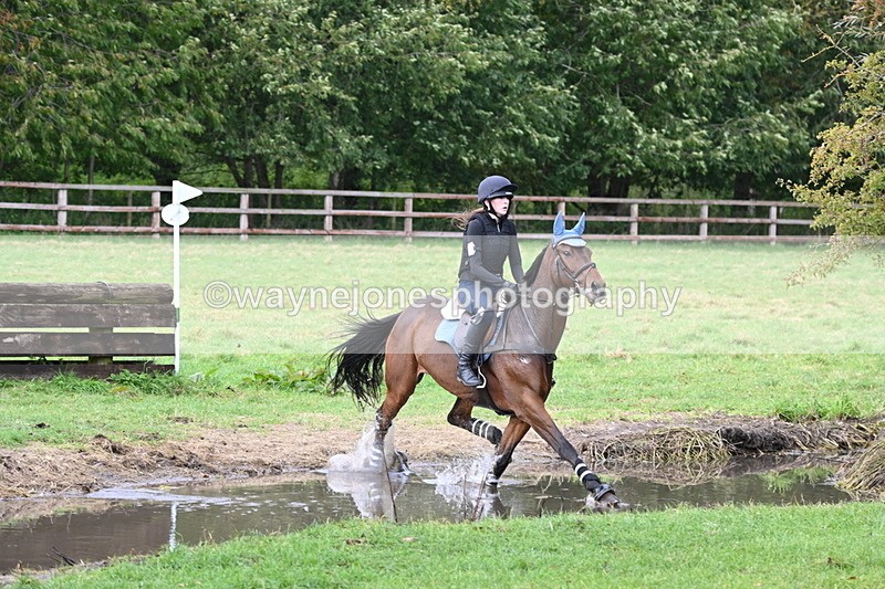 WJ6_4356 - Time at Photographer 11:57 to 12:14