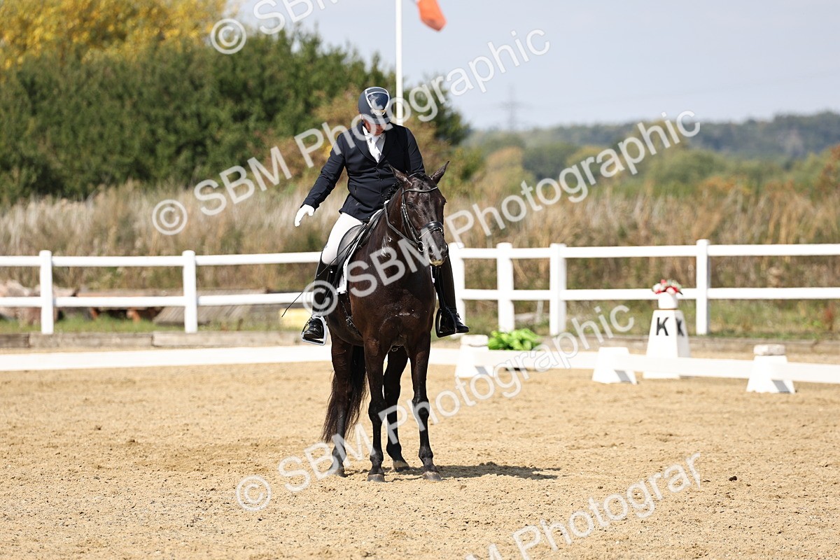 SBM_018627 - Class 16 - Novice 5 - 12.08-13.11