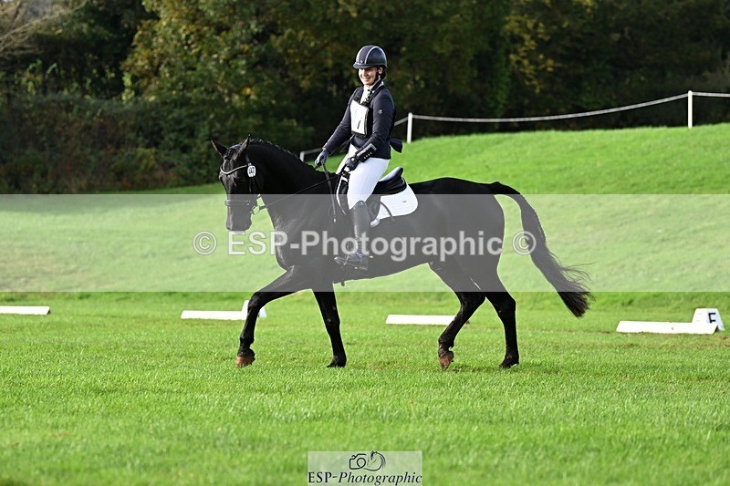 241025-100626-05950 - 447-Annastasia.Cross-KENNDALE