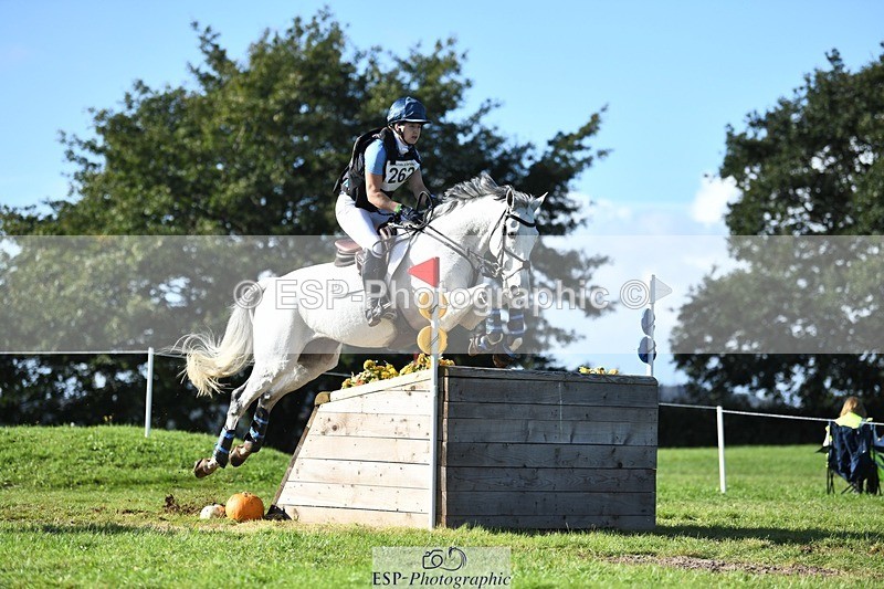 231022-115420-26295 - 262-GOOD.BOY.ALEX-Tara.Jefferies-XC