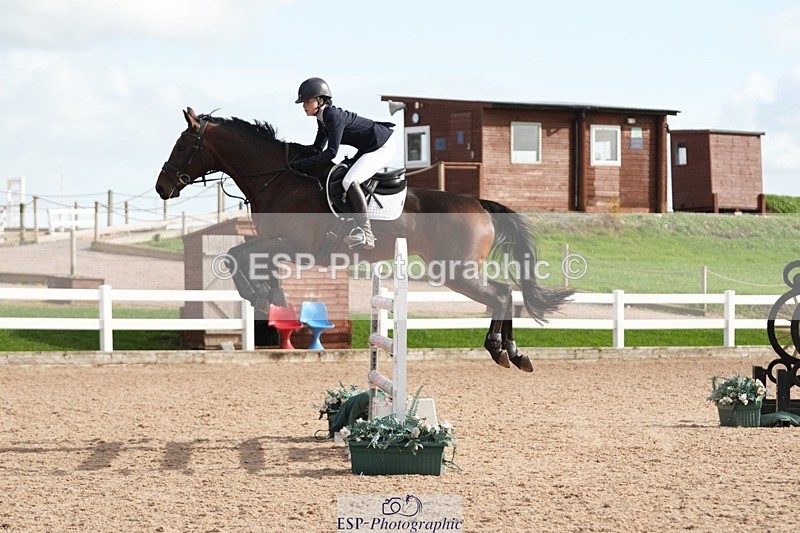 251005-151336-04079 - Cls 29 1.15m Members Cup