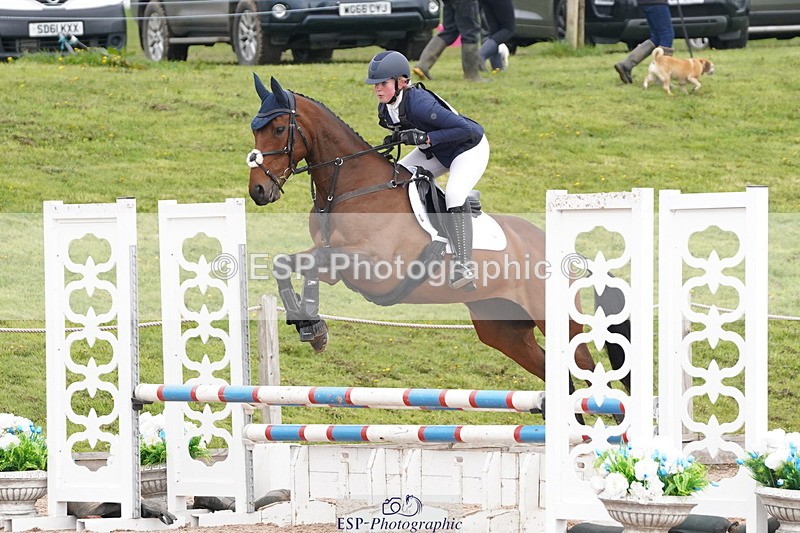 250419-133234-11069 - 754-Caitlyn.Faull-HAY.THERE.MONA