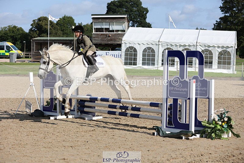 240823X-101112-15399 - 60cm R1 10.00 to 11.30