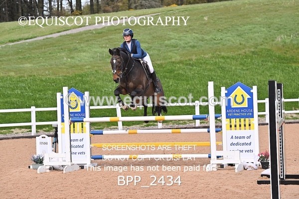 BPP_2434 - CLASS 6 - FRI - Senior Newcomers/1.10m Open