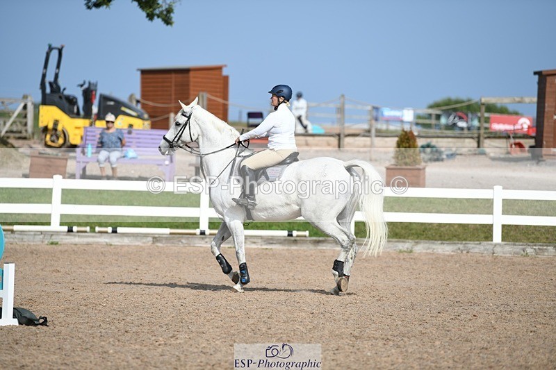 250725-170255-04074 - Cls 10 1.05m Amateur Quali