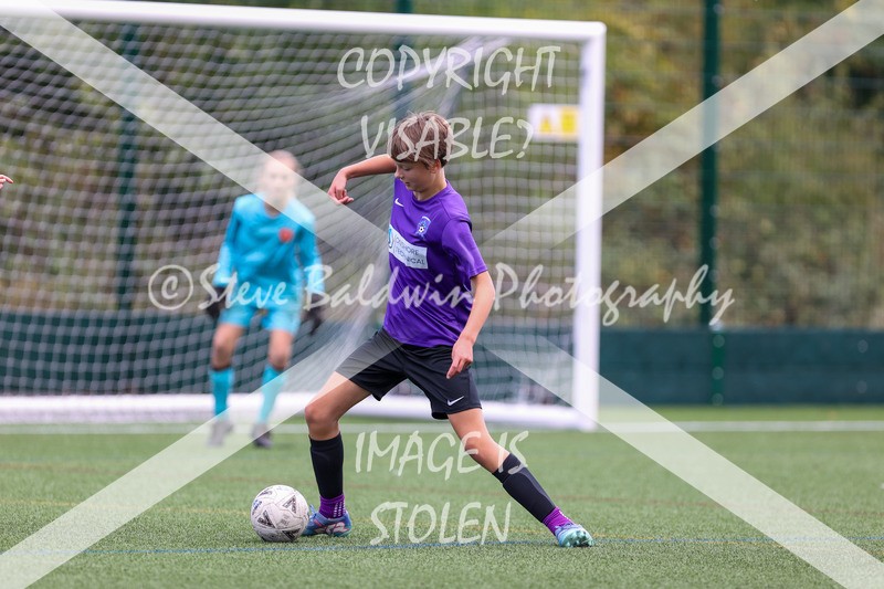 1DX31016 - 2025-09-13 FC Abbey Meads U13 Blue Girls V AFC Corsham U13 Pumas