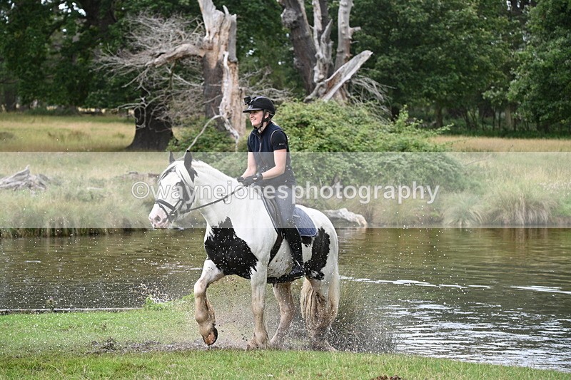 WJ7_2549 - Time at Water 11:14 to 11:36
