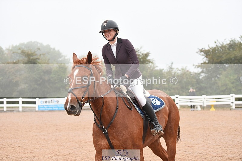 230902A-110646-00517 - Cls 8 1.05m Amateur Quali