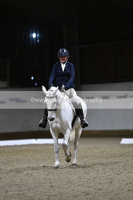 WJ5_8830 - Class 5 Novice Test 3